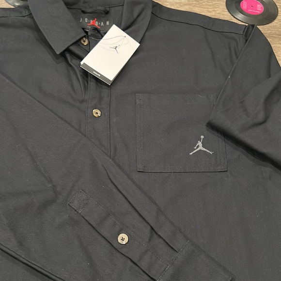Jordan Heavyweight Button-Down Shirt - Picture 12 of 15
